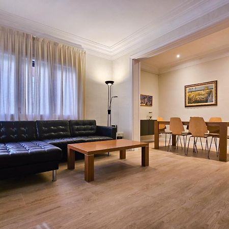 Classbedroom Park Gueell Apartment Барселона Екстериор снимка
