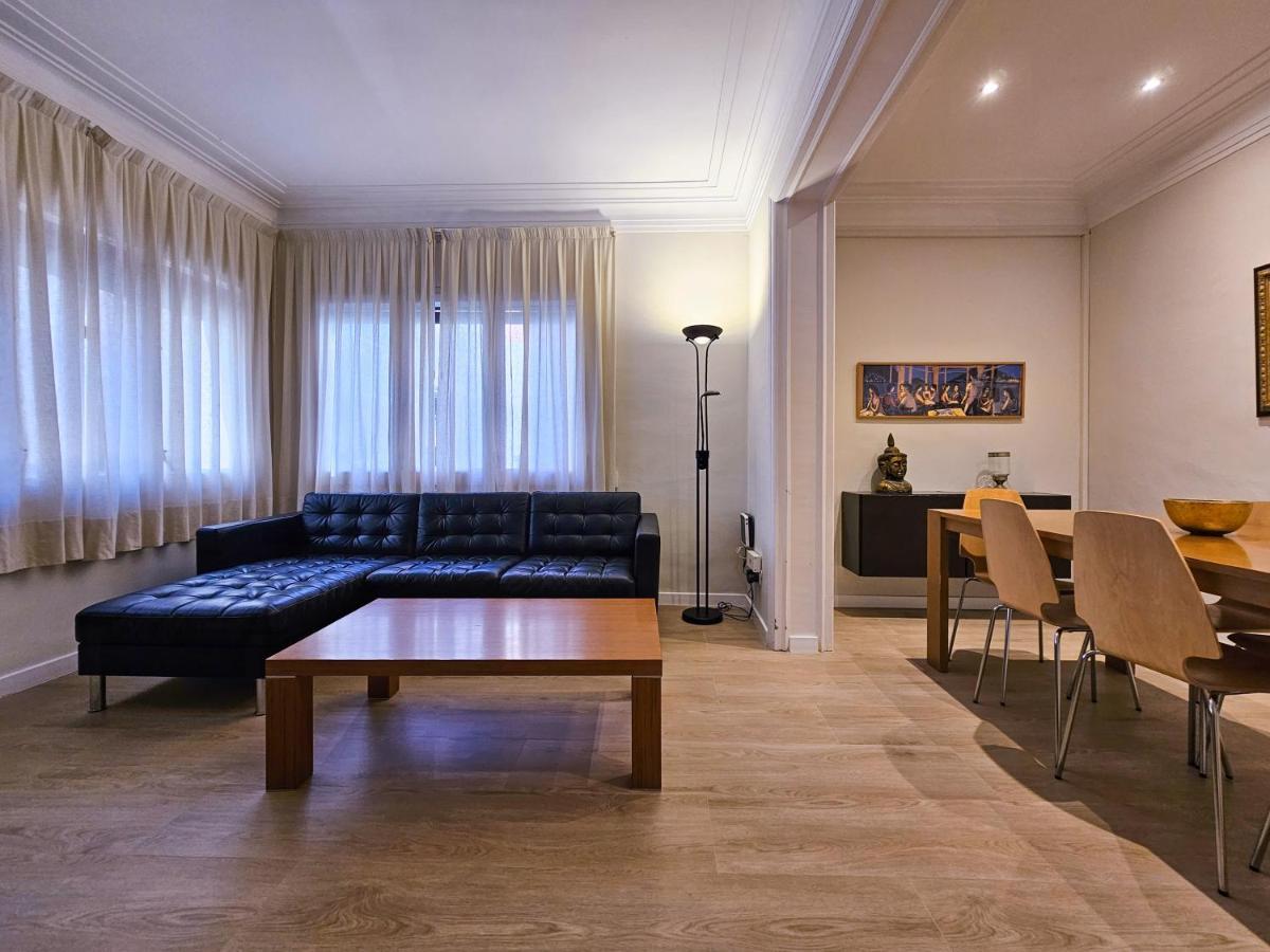 Classbedroom Park Gueell Apartment Барселона Екстериор снимка