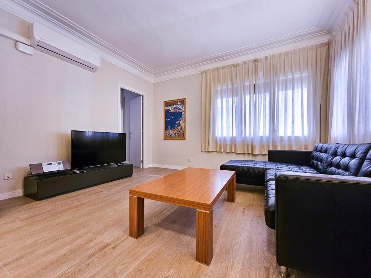 Classbedroom Park Gueell Apartment Барселона Екстериор снимка