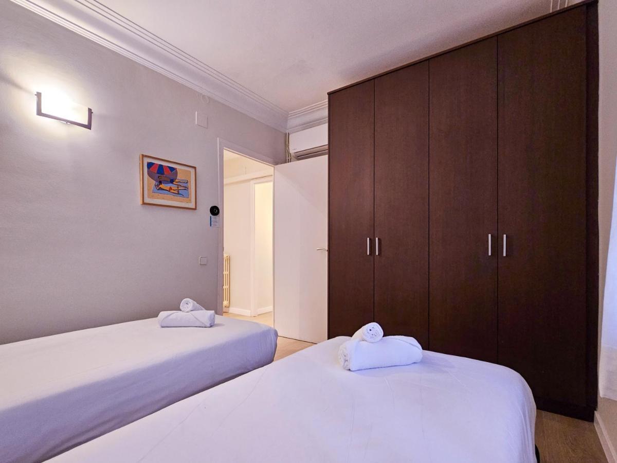 Classbedroom Park Gueell Apartment Барселона Екстериор снимка
